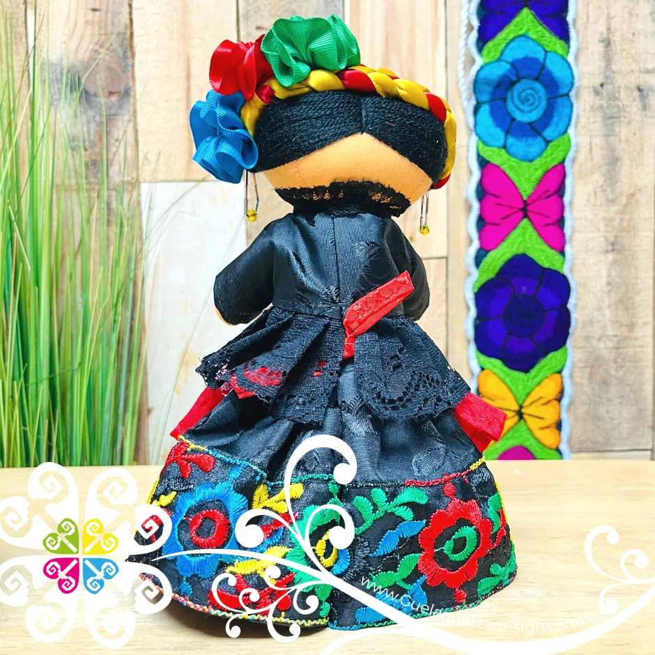 Chonita Chiapaneca Mexican Otomi Doll - Fina
